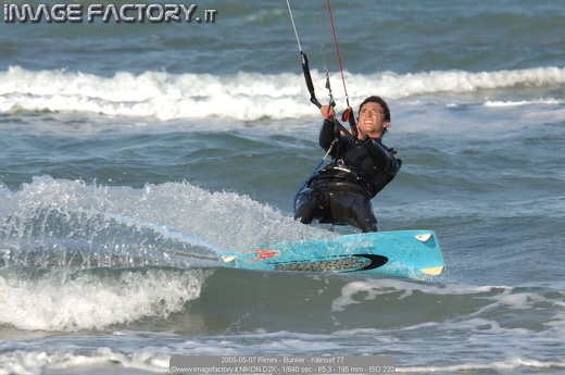 2005-05-07 Rimini - Bunker - Kitesurf 77
